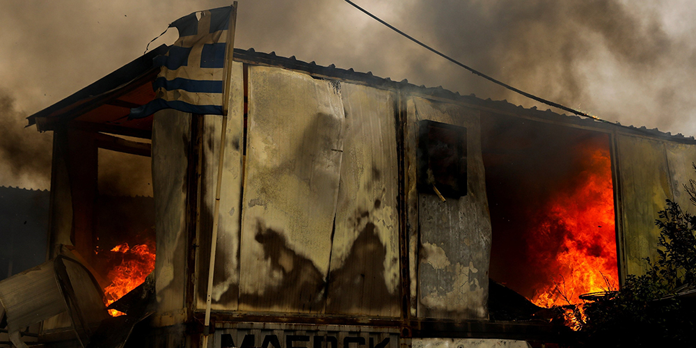 Brände in Griechenland und Türkei spitzen sich zu ...